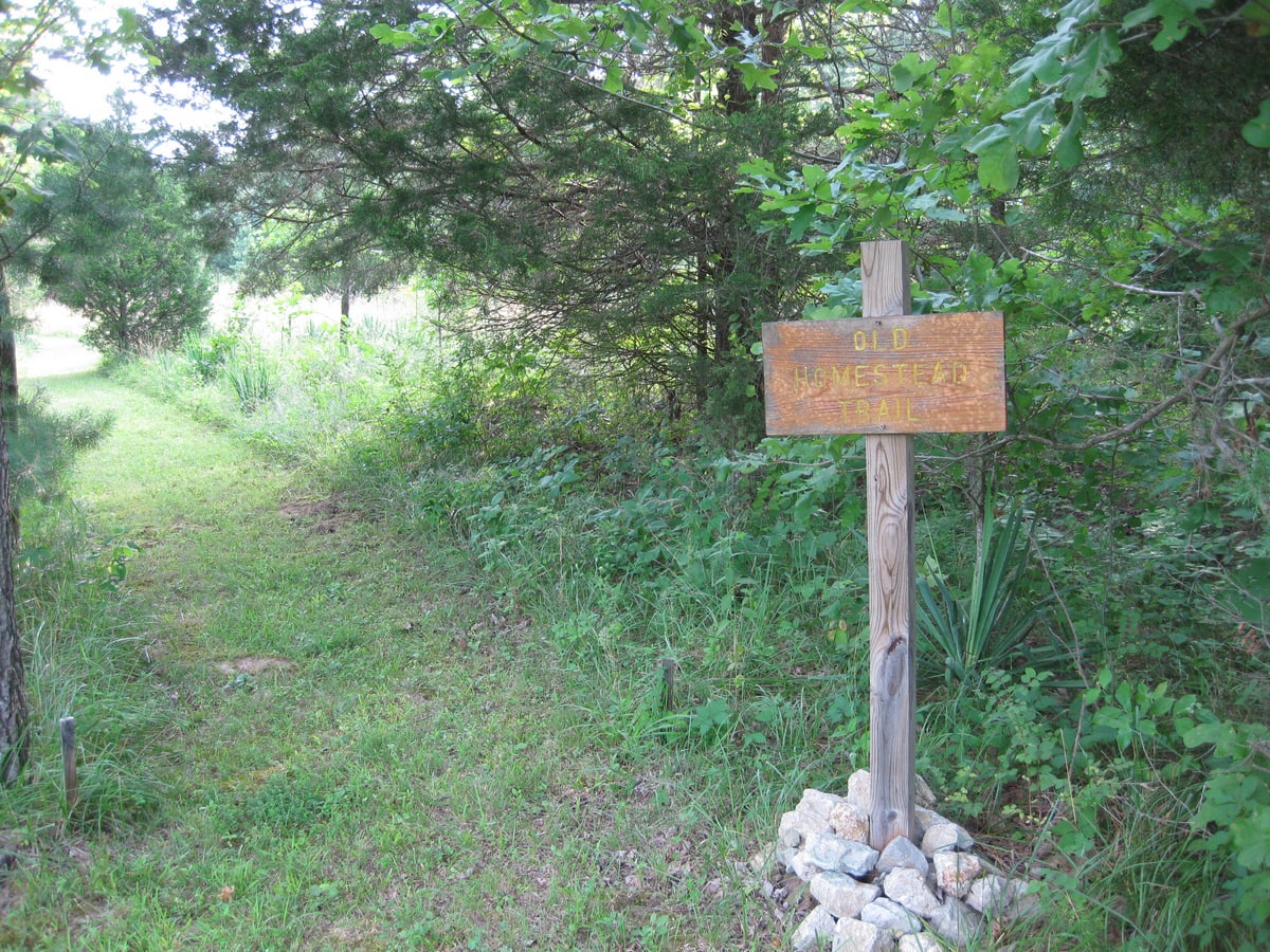 hiking-trail-1